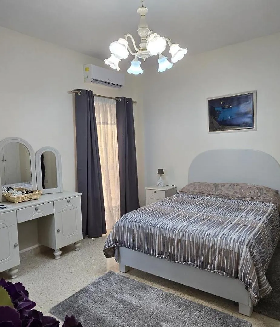 Lourdes House Apartment San Gwann 0*,